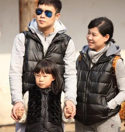 小沈阳女儿照片曝光 网友叹：这绝对是亲生的