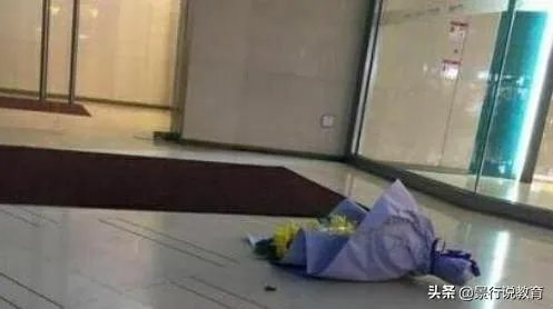 天津大悦城两儿童坠亡，失职父母该不该得到原谅？