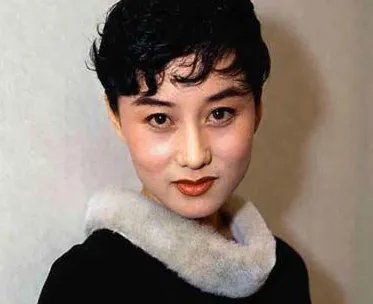 历年亚洲小姐冠军都是谁？