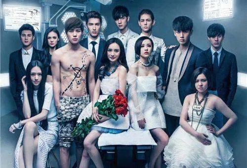 王思聪30岁生日轰趴将至，王思聪除了有钱，还有别的吗？