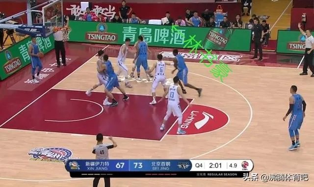 首钢和新疆队比赛中，得分状态最好的林书豪在末节坐冷板凳，这是怎么回事？