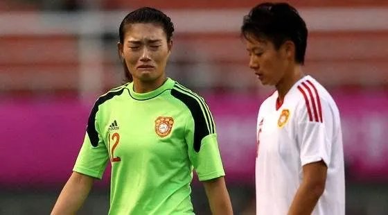 如何评价中国女足门将王飞加盟拜仁女队?