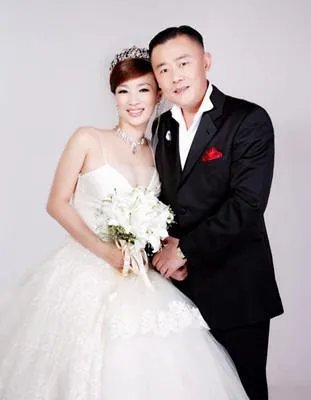 周立波妻子是谁？