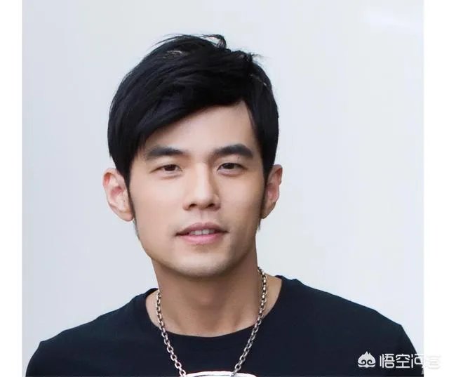 2018狗年春晚，你最期待哪个明星登场？