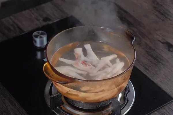 酸辣鸡爪的做法 怎么做酸辣鸡爪好吃