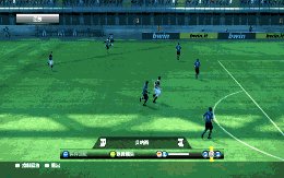 《实况足球2010》技术攻略：进攻篇