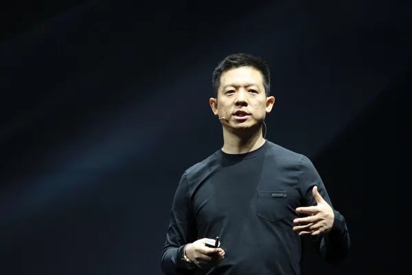 法拉第未来上市首日破发，你如何看待此现象？