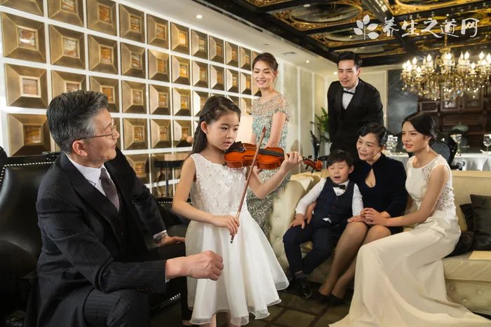 怎么判断猫有没有骨折 我教教你怎么看你家猫有没有骨折吧!