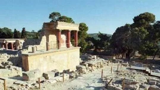 米诺斯王宫：辉煌无比的宫殿，神都会迷失