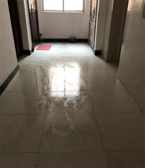 地面返潮怎么处理