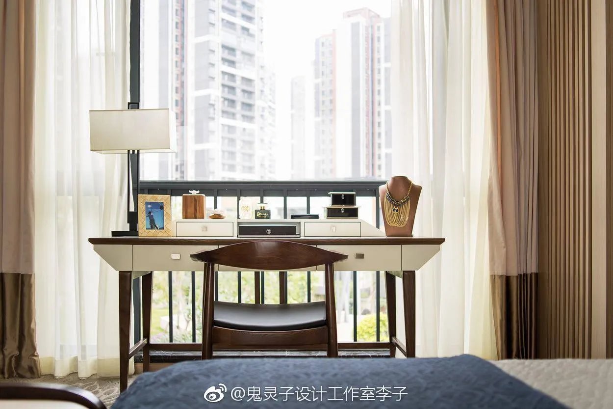 在喧嚣繁杂的闹市中寻获一方净土，静静感受生活，好好释放身心，...