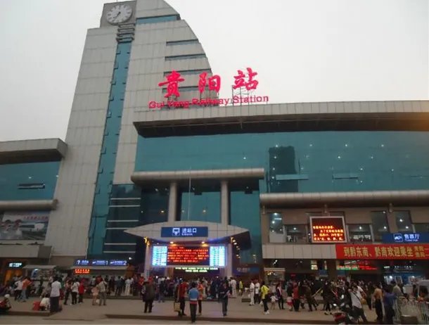 治安岗亭形似棺材，到底是什么样子的？