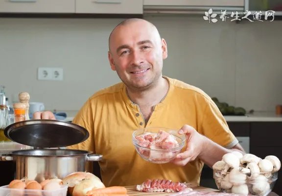 追同事能过度关心吗?怎么追求女同事?