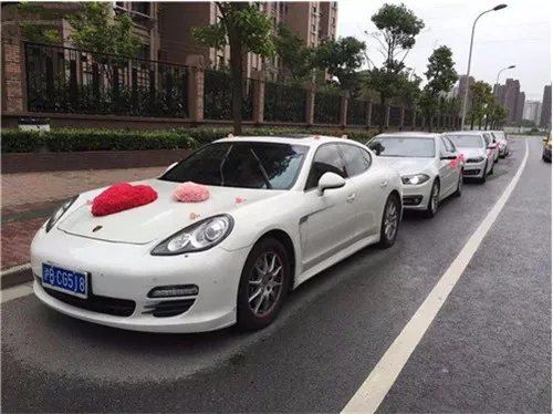 成都婚车都有哪些推荐 成都婚车租赁价格盘点