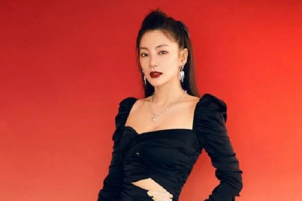 张雨绮原名竟为张爽,她为何要改名?