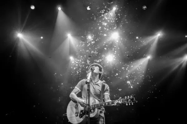 中国有哪些优秀的民谣音乐人?