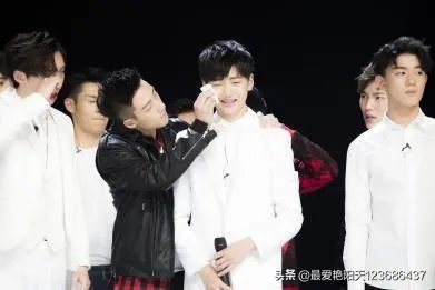 为什么焉栩嘉在x玖人气垫底，创造营中第三出道比光磊粤都高？