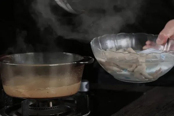 酸辣鸡爪的做法 怎么做酸辣鸡爪好吃