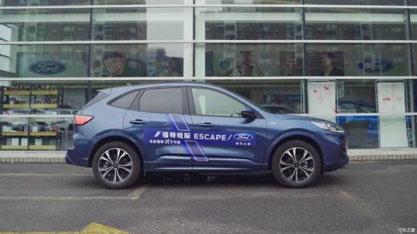 长了一副百万豪车的脸，却只要17.98万，它是谁？！