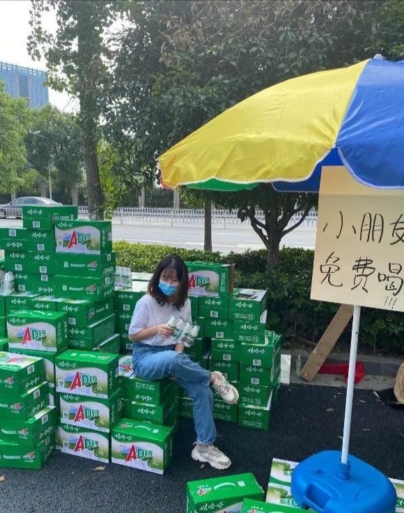 湖南女大学生中奖1.4万个鸡蛋，她是咋支配这些鸡蛋的？