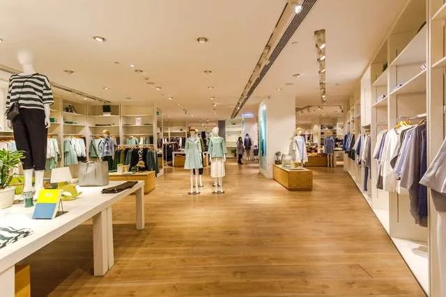 服装店装修设计技巧 好看的服装店装修图片欣赏