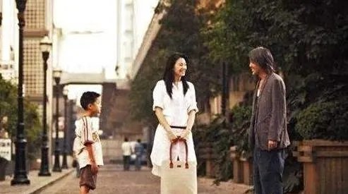 周星驰在圈内好友多吗？都有哪些？