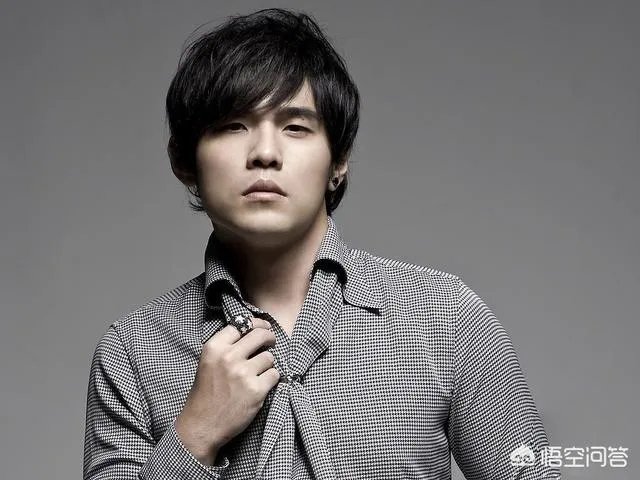 2018狗年春晚，你最期待哪个明星登场？