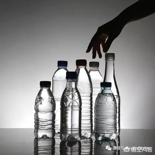 5年用掉“60亿”广告费，卖5元一瓶的矿泉水，你喝过它吗？