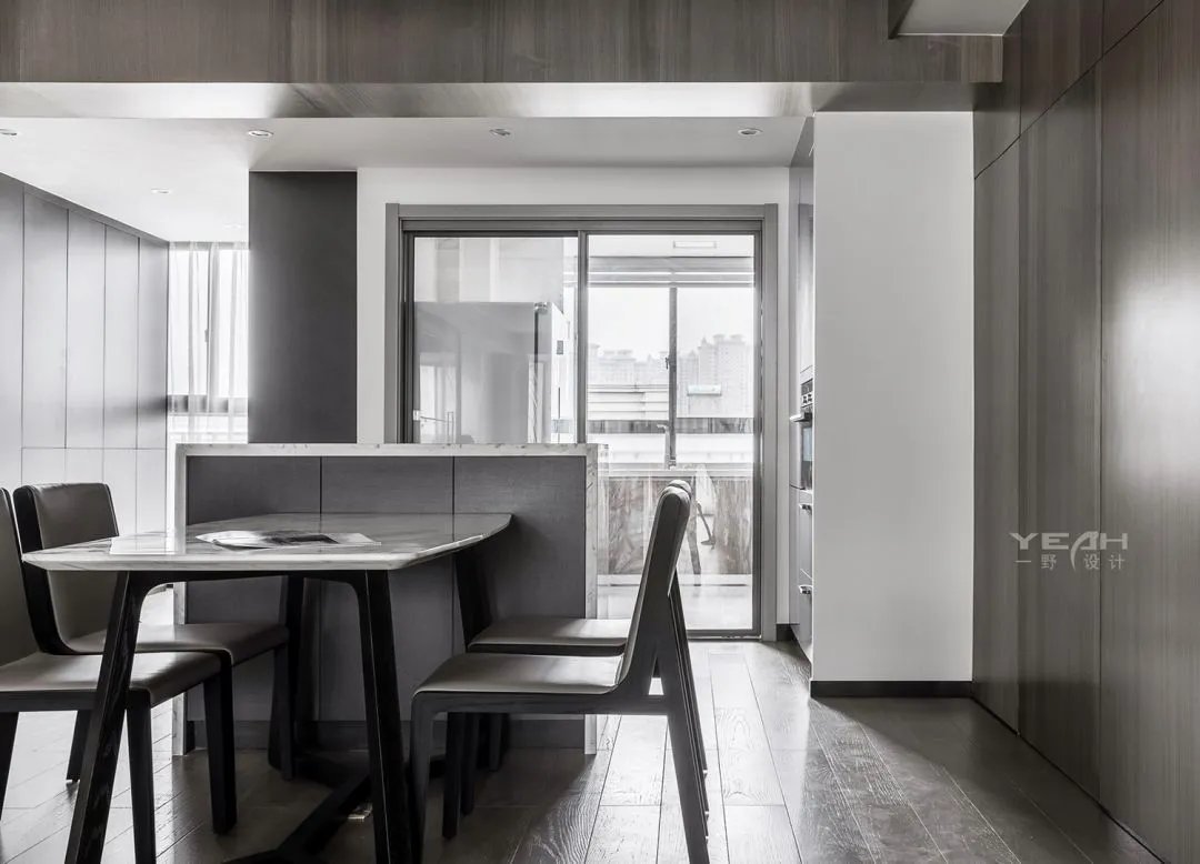 金科廊桥水岸 | 143m² | 简