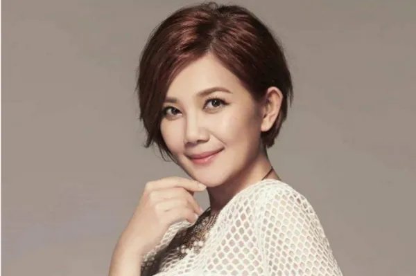 张韶涵发问号，这到底是个什么梗？