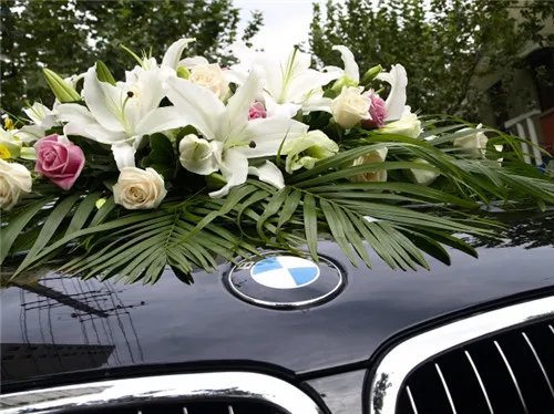 豪华婚车租赁需要多少钱 婚车车队多少辆比较好