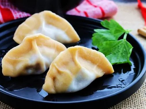 立冬吃饺子还是冬至吃饺子 立冬吃饺子的寓意