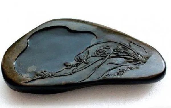 中国的文房四宝有哪些，它们分别是干什么用的？