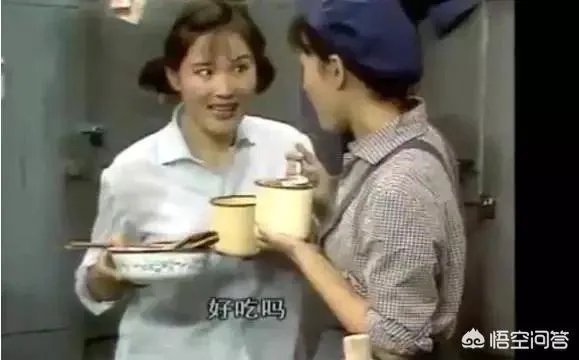 恋爱先生里的杨阿姨扮演者是谁？是何赛飞吗？