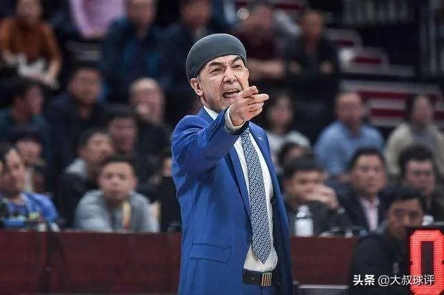 有没有比较著名的篮球教练却不会打球？