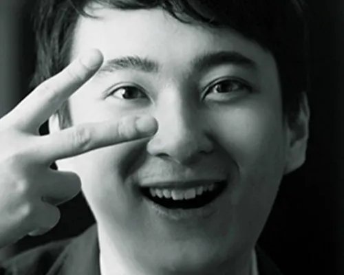 王思聪变形计图片 漂泊在黄土地的霸道总裁