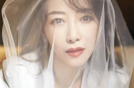 戴向宇富二代身份坐实，陈紫函婚后住北京豪宅，感叹：想多生孩子，如何看？