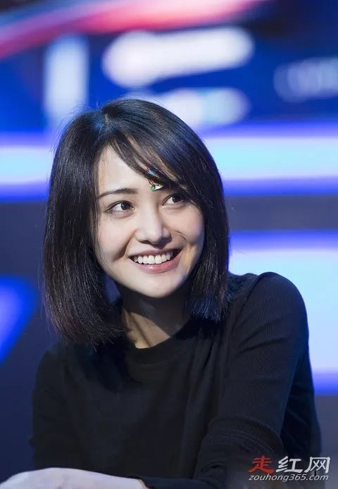 郑爽整容了吗 取出假体前后对比照片