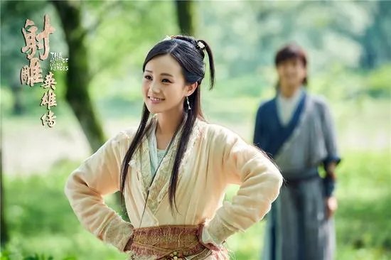 新版射雕中李一桐扮演的黄蓉能超越83版翁美玲吗?