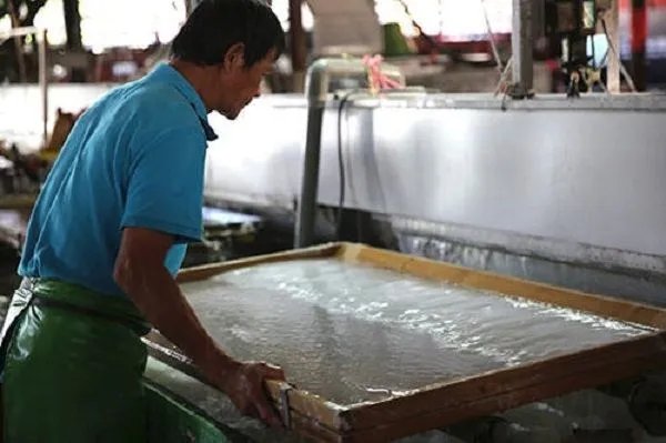 中国的文房四宝有哪些，它们分别是干什么用的？