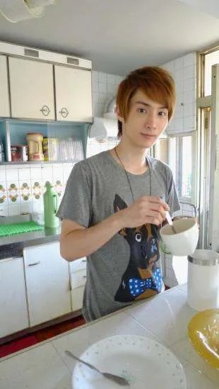 翁瑞迪(阿本)萌学园中最帅的几张图片