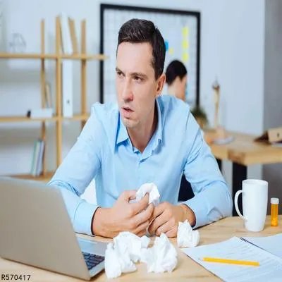 喉癌的早期症状 患喉癌的原因是什么