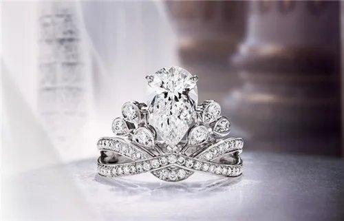 买铂金戒指哪个牌子好 2017铂金戒指价格一览表