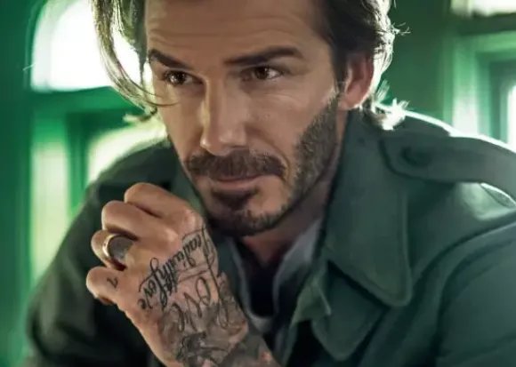 贝克汉姆和维多利亚合影为什么总是一个表情一个姿势?