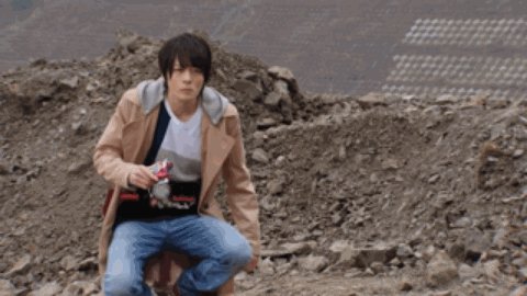 《假面骑士》build到底有多少梗？