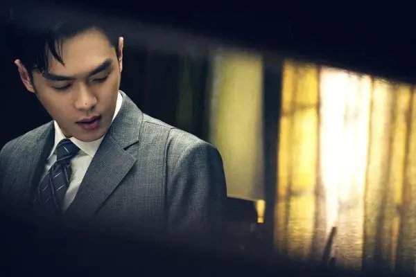 如何评价国产剧《谍战深海之惊蛰》？