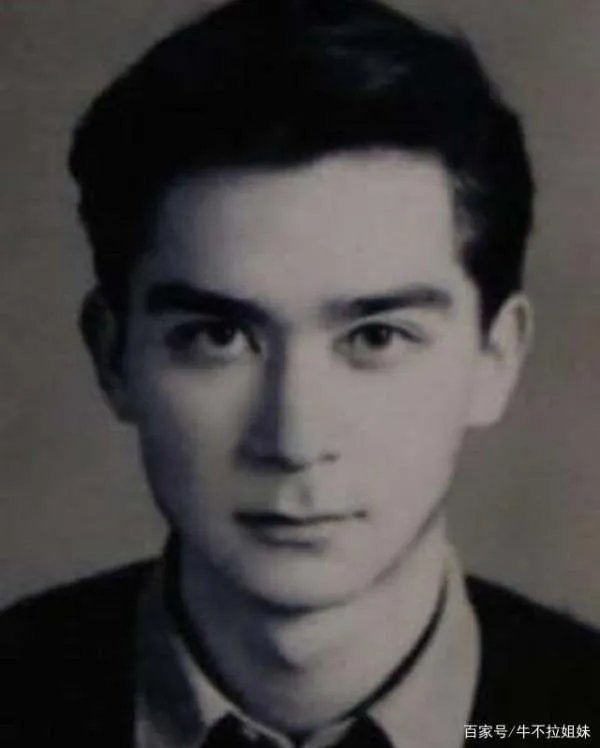 王德民是中国最帅院士高考近乎满分，因何特殊身份曾经被清华北大拒收呢？