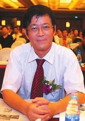 谢百三的人物经历