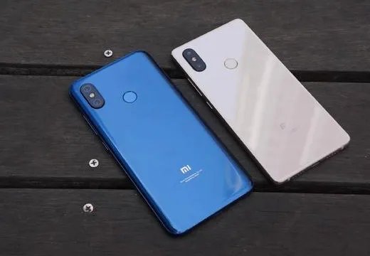 小米8se和小米8哪个好？有哪些区别？