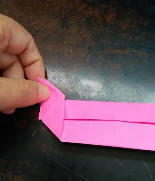 怎么用折纸制作糖果盒子